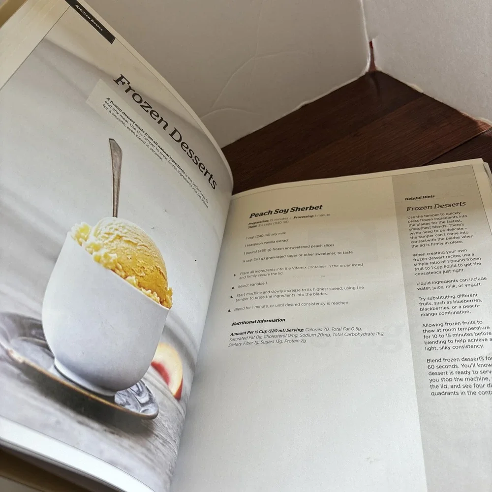 Vitamix Introduction‎ to High-performance Blending Book
